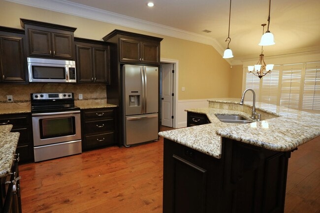 Photo - 4383 Kenilworth Cir