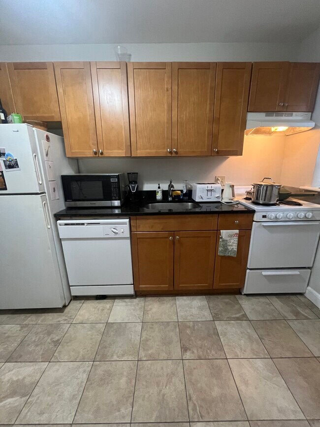 Photo - 67 Chiswick Rd