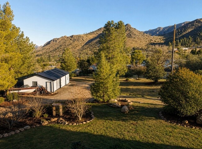 Photo - 216 Kearns Dr