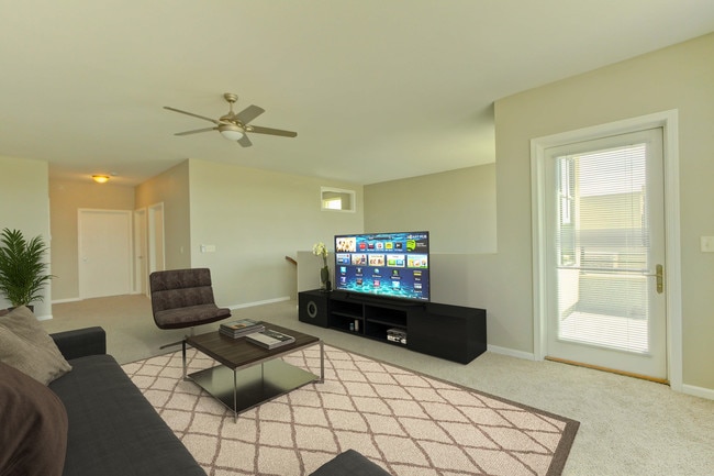 Photo - Plaza 50 Apartments