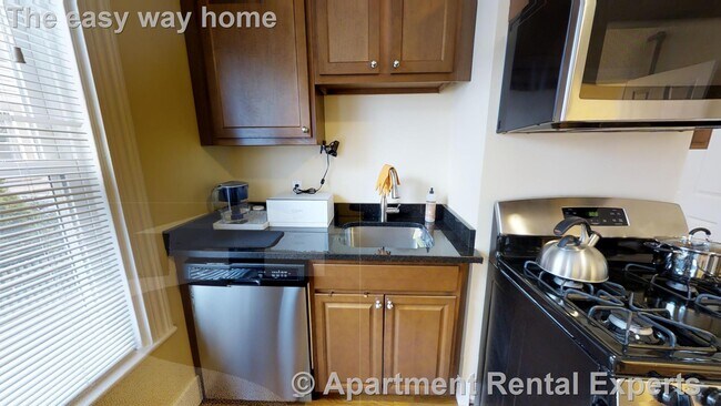 Photo - 5-7 Blake St Unit #1 Unit #1