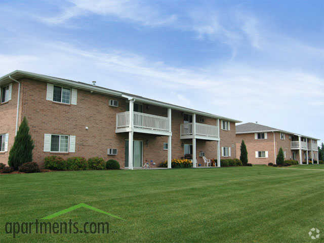 Building - Forest Junction Estates