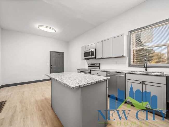 Photo - 306 Martin Ave Unidad 306