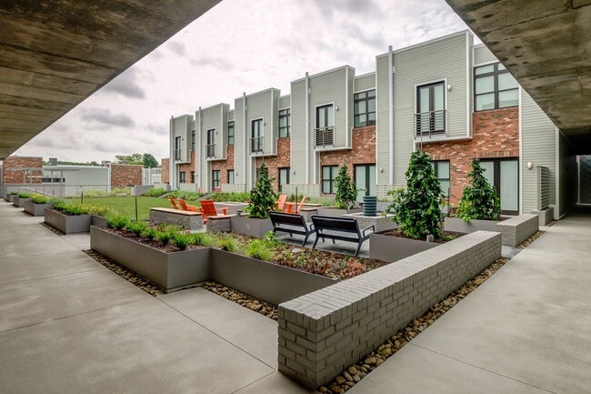 Photo - 2100 Acklen Flats