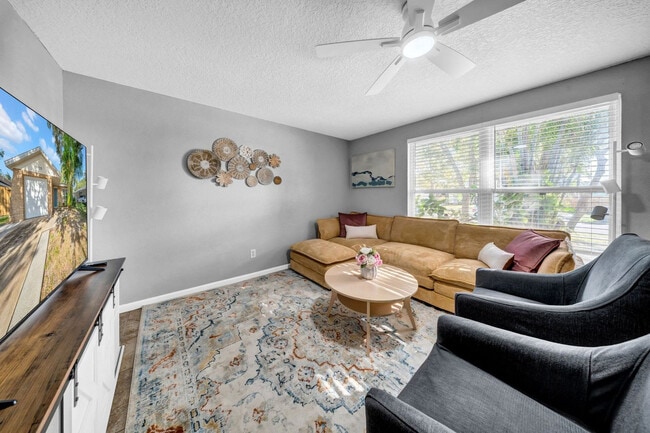 Photo - 779 34th St SE Unidad ID1319966P