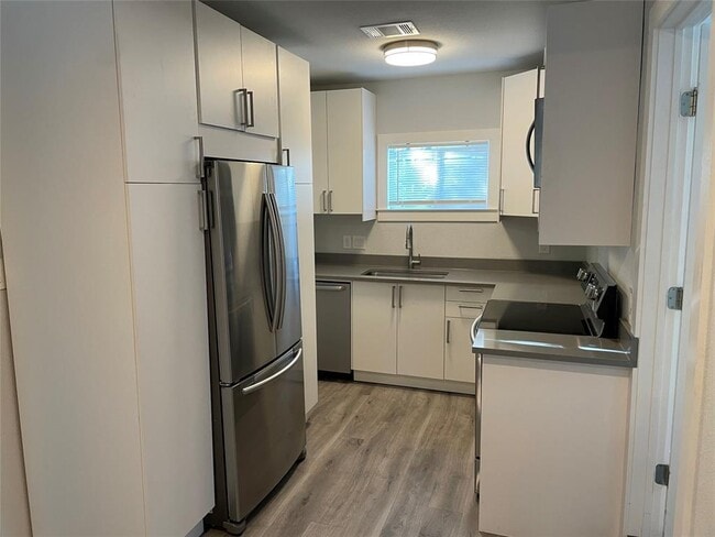 Photo - 10310 Gail Rd