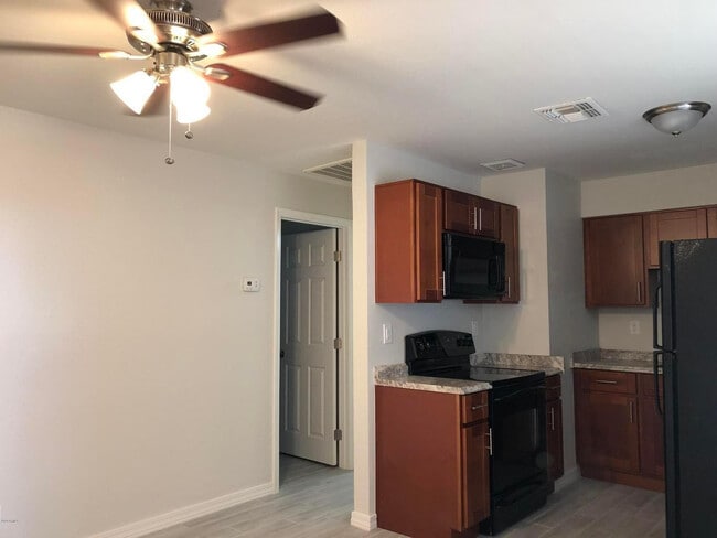 Photo - 13034 North 21st Pl Unit 3