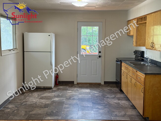Photo - 1 Bed 1 Bath Bungalow