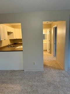 Building Photo - 301 Heidemann Ave Unit One Bedroom