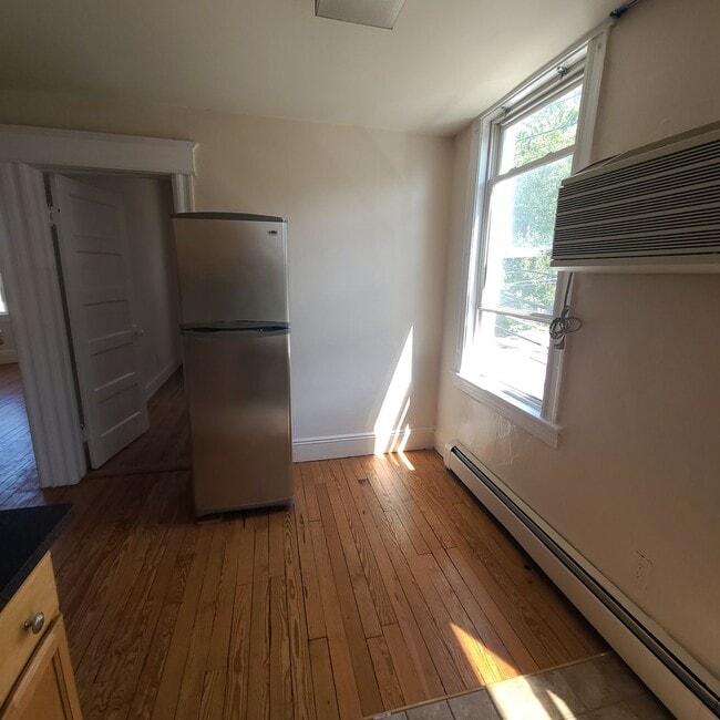 Photo - 42 Parsons St Unit Apt 2F