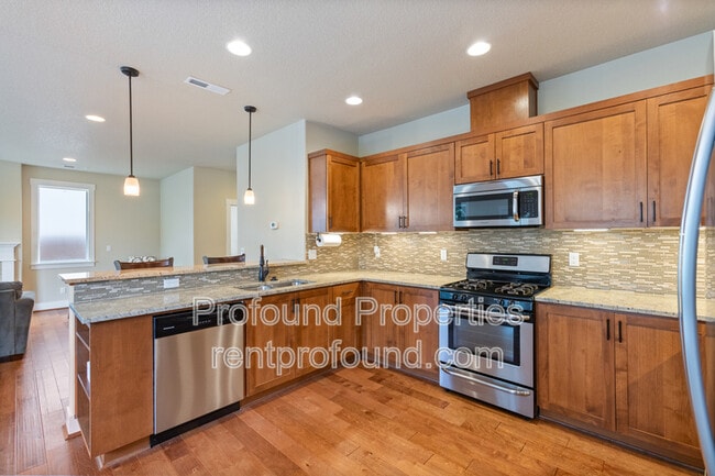 Photo - 20317 SW Gracie St