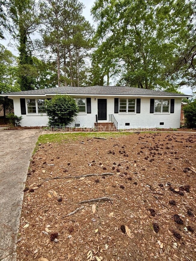 Building Photo - 4158 Log Cabin Dr