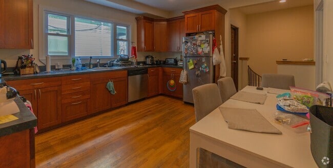 Building Photo - 364 Highland Ave Unit 1A Rental