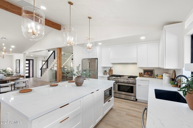 Photo - 1643 W Griswold Rd