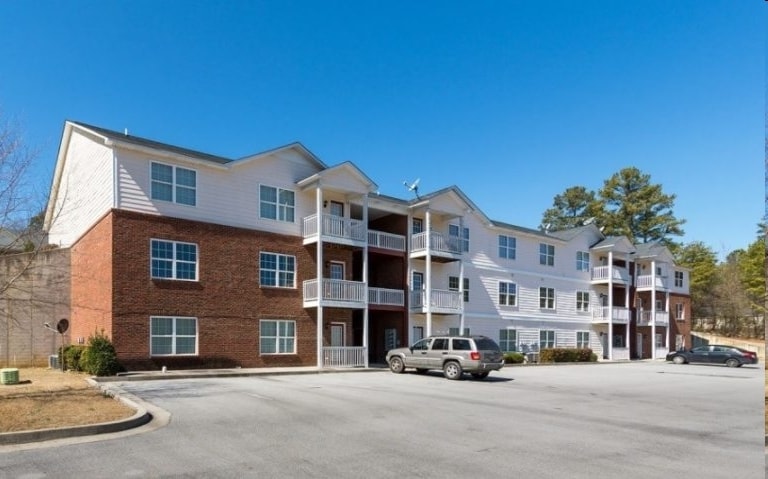 Photo - 401-416 Waterford Dr Apartments
