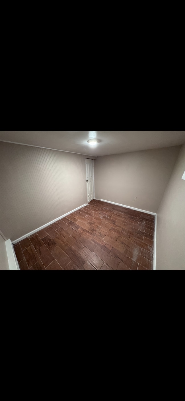 Photo - 283 Linwood Ave