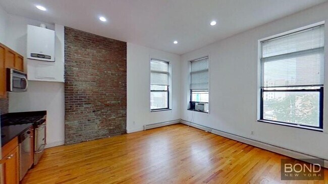 Building Photo - 3 bedroom in Manhattan NY 10003 Unit 3F