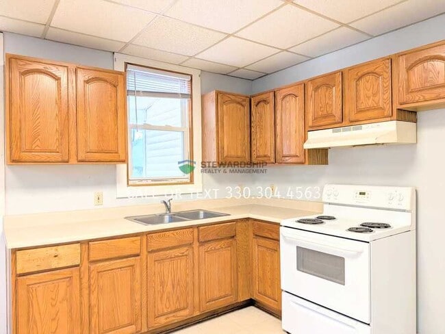 Photo - 1410 16th St NW