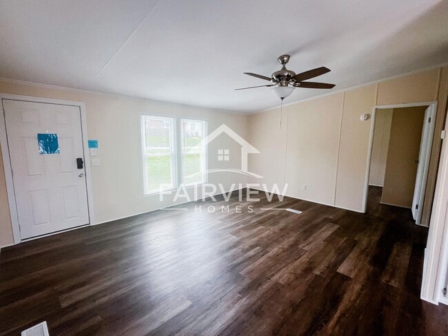 Photo - 900 Rockbridge Ave