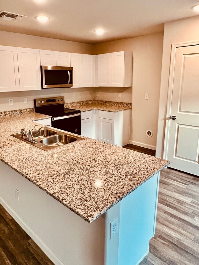 Photo - FREE RENT ON APPROVED CREDIT INTERESTED?