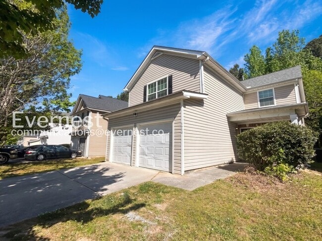 Photo - 5544 Bluegrass Dr