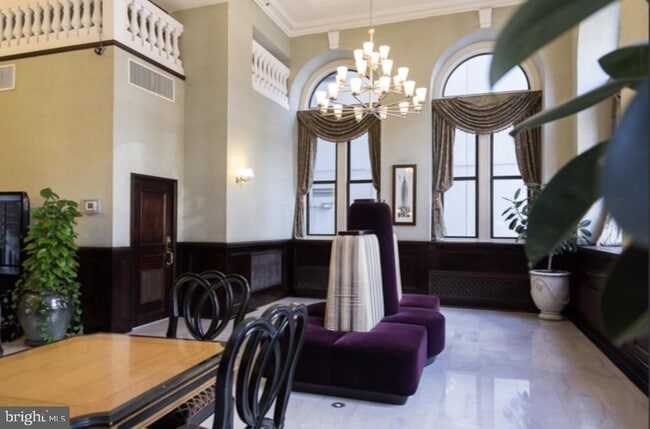 Photo - 1324 Locust St Unidad 501