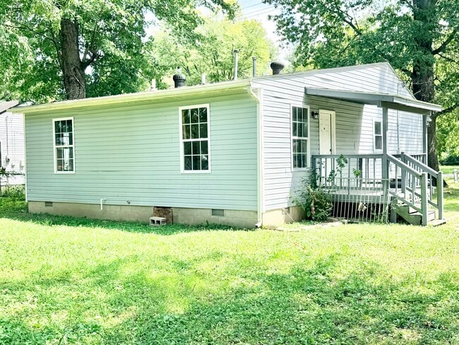 Photo - 6610 Elmwood Ave