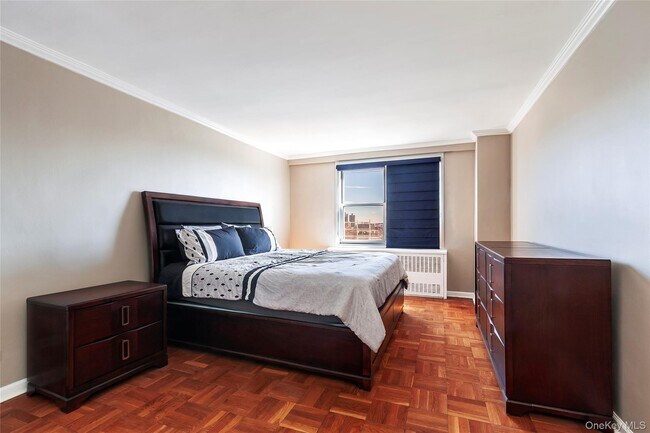 Photo - 3935 Blackstone Ave Unit 7D