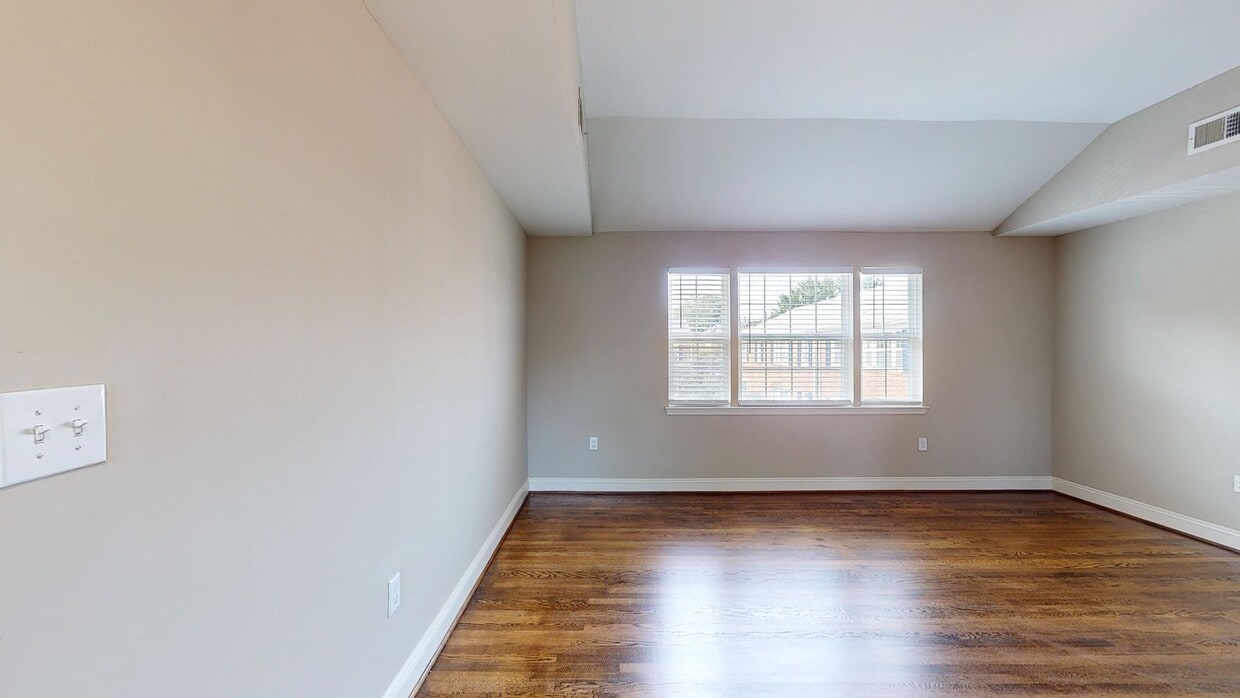 Photo - Rodgers Forge Apartments