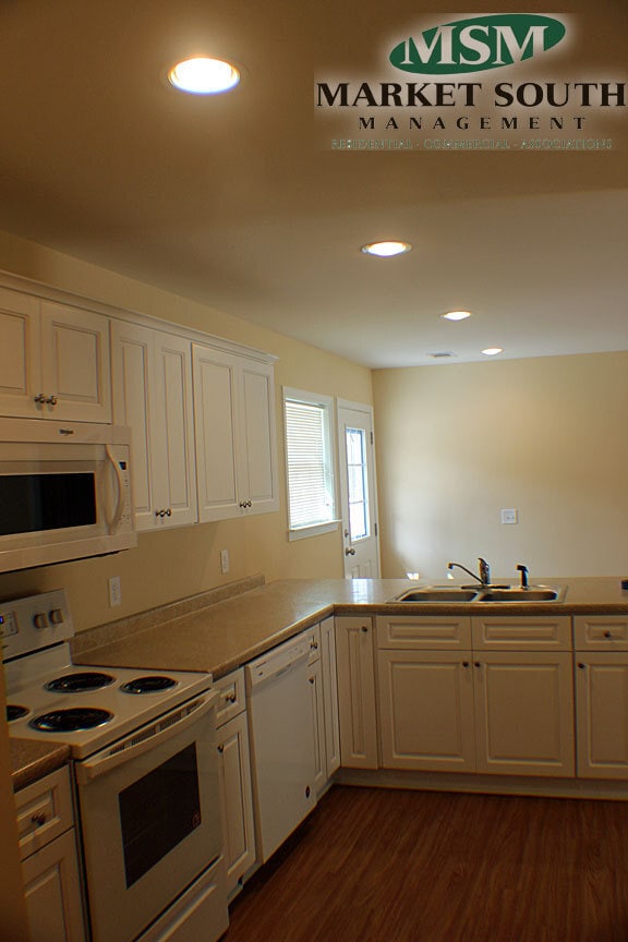 Photo - BLOOMINGDALE HOME