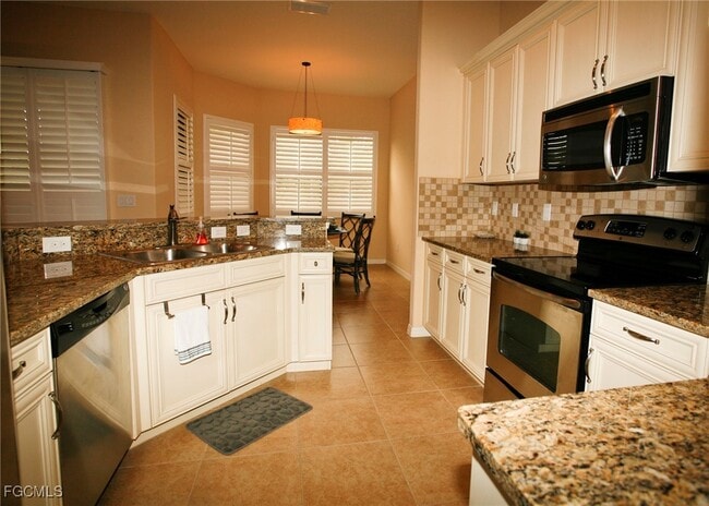 Photo - 11070 Esteban Dr