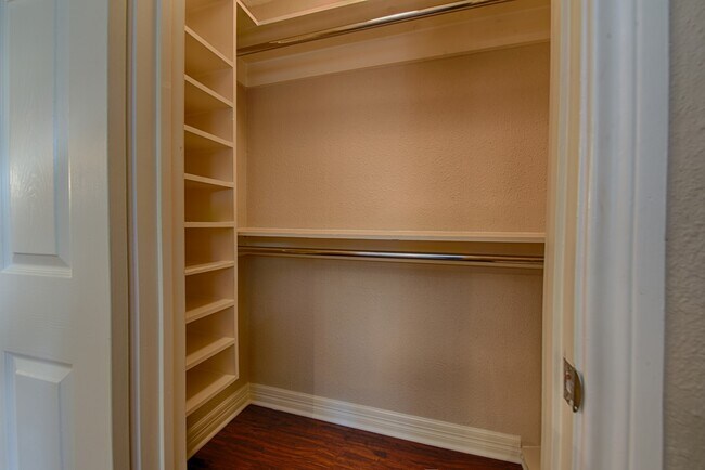 Photo - 2714 Morenci St Unit 1