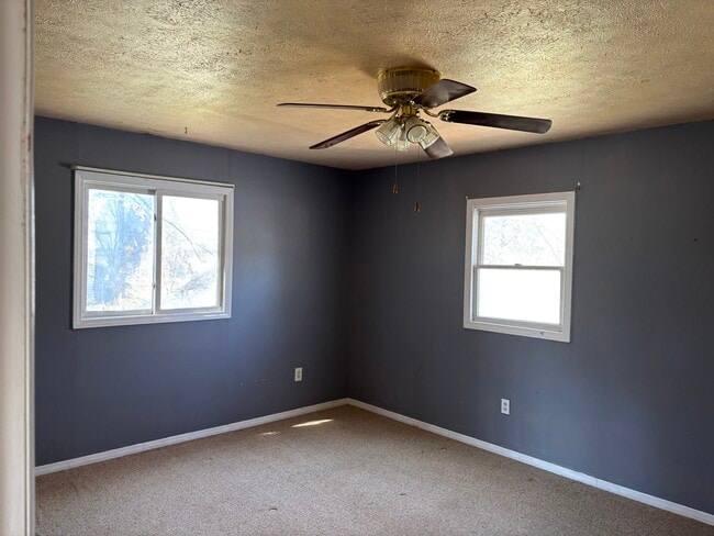 Dormitorio principal - 4872 Byron Dr Unidad Upstairs