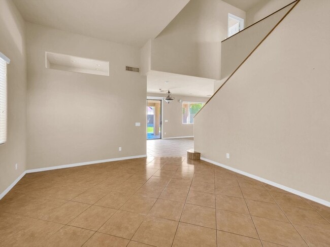 Photo - stunning 4-bedroom, 2-bathroom home