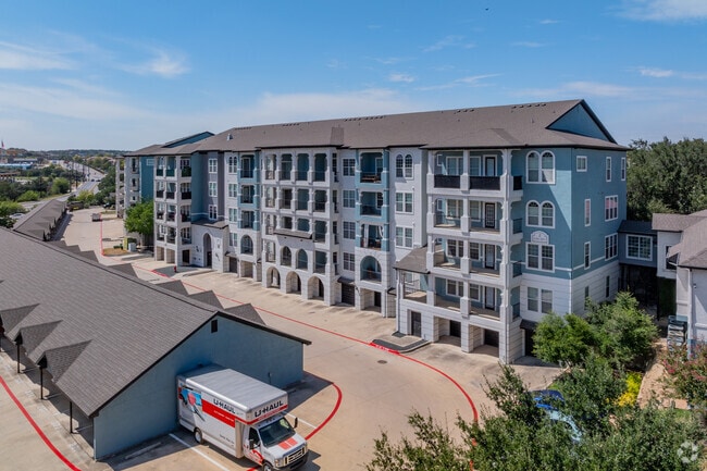 Alternate - Cypress at Stone Oak