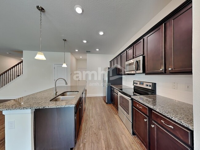 Photo - 4343 Reisswood Loop