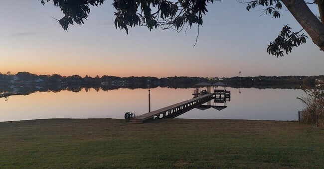 Photo - 1026 S Lake Mariam Dr