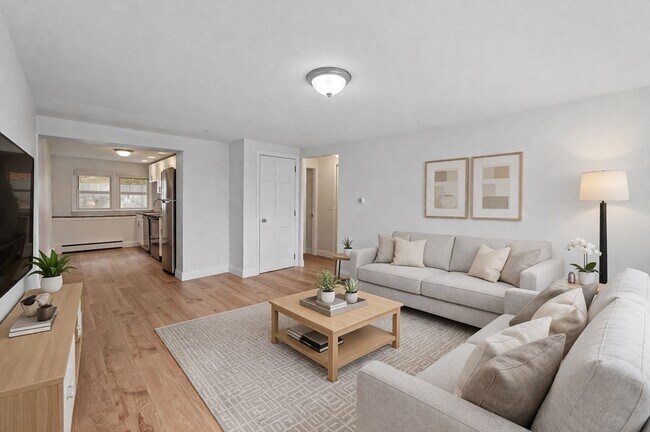 Photo - 121 Cambridge Rd Unit B