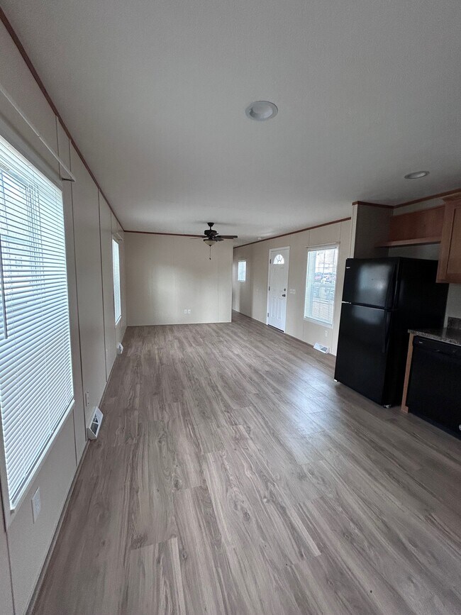 Photo - 6 Deer Run Pky