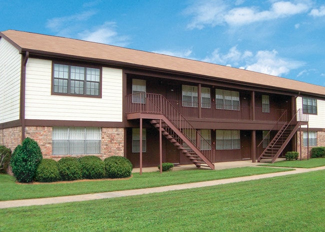 Stratford Place Apartments - Stratford Place Apartments