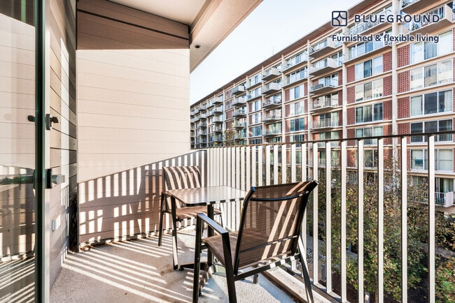 Photo - 600 4th St SW Unidad SI FL4-ID1228