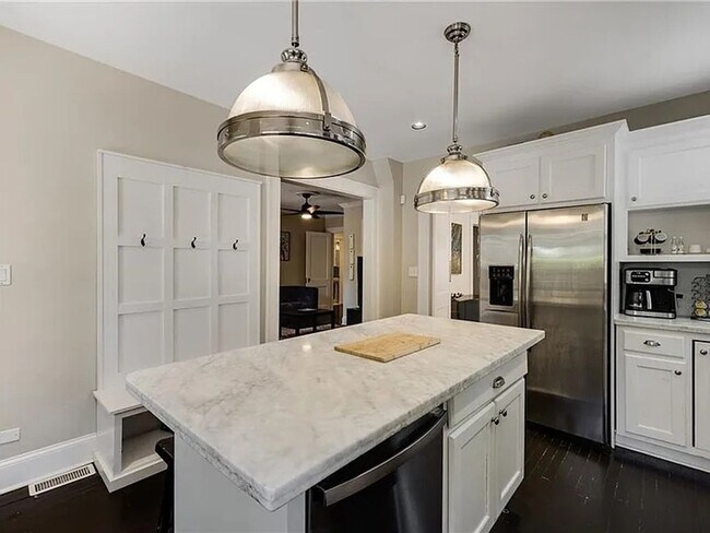 Photo - 311 Glendale Ave