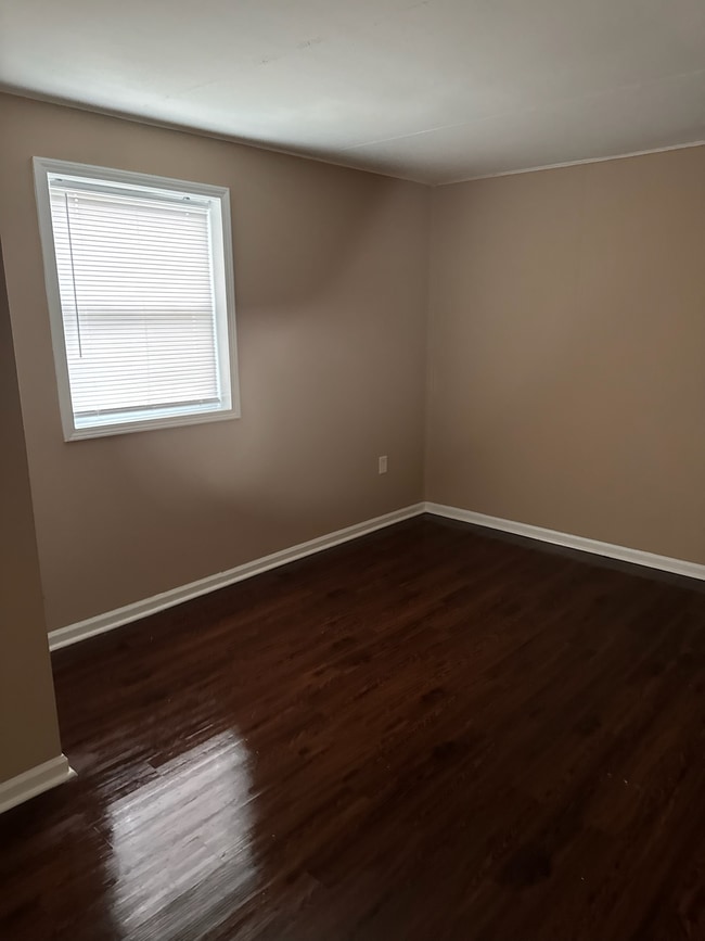 Photo - 1905 Sheffield St