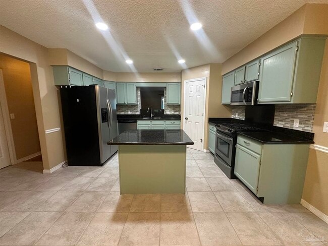 Photo - 1301 Little Creek Cir