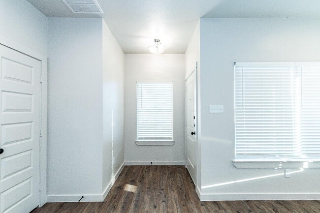 Photo - 1018 N 7th St