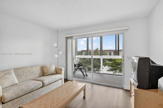 Photo - 13700 SW 11th St Unit 309A