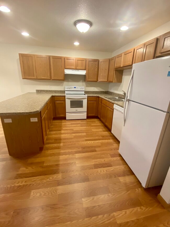 Wabash River Commons Apartments Peru, IN