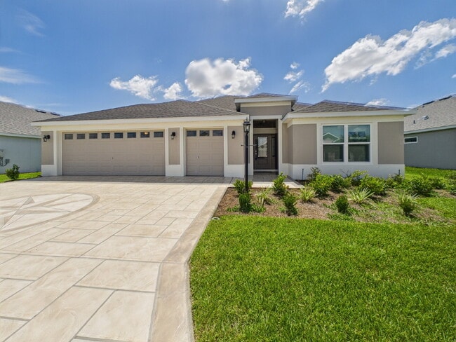 Building Photo - Furnished 3/2 in Water’s Edge | Golf Cart ... Rental