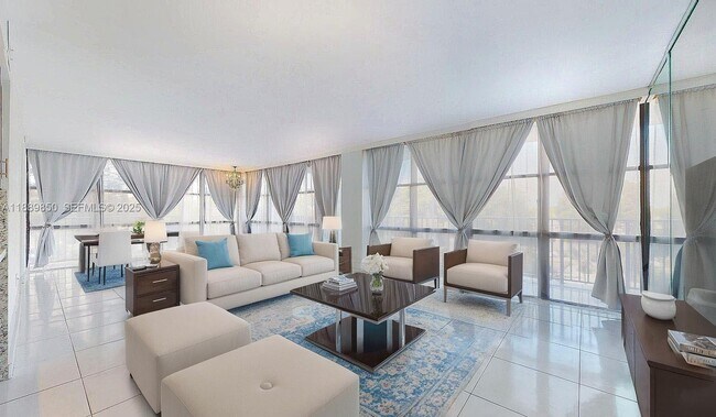 Building Photo - 1000 Parkview Dr Unit 431