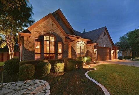 Photo - 102 Champions Ct